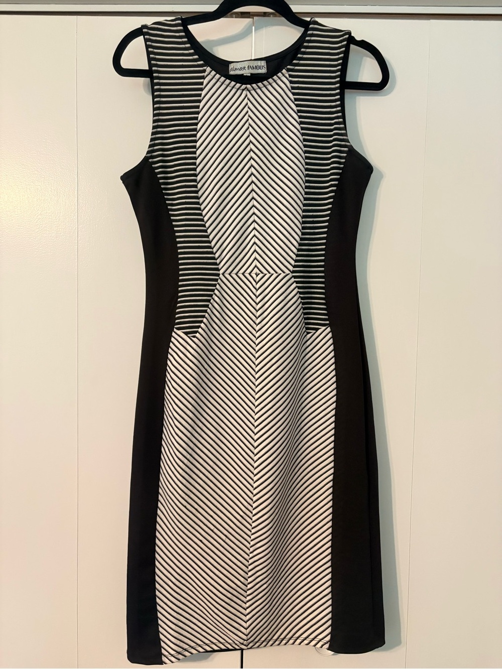 Almost Famous Black and White Striped Sleeveless Sheath Dress
